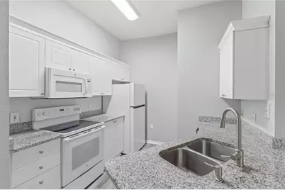 5122 Northridge Road #307, Sarasota, FL 34238 - Photo 9