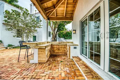 76 S Washington Drive, Sarasota, FL 34236 - Photo 7