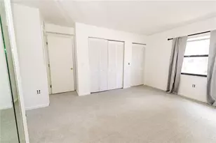 2433 Twin Dr, Sarasota, FL 34234 - Photo 13