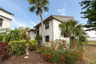 2433 Twin Dr, Sarasota, FL 34234 - Photo 19