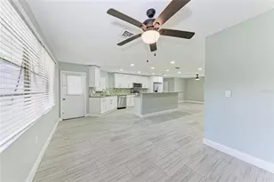627 Alligator Dr, Venice, FL 34293 - Photo 11