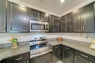 5908 Briar Rose Wy, Sarasota, FL 34232 - Photo 11