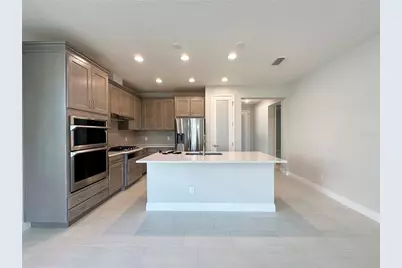 10716 Klee Avenue, Bradenton, FL 34212 - Photo 5