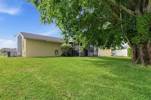 3510 62nd St W, Bradenton, FL 34209 - Photo 15