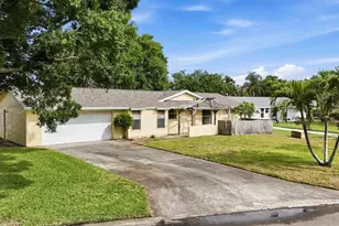 3510 62nd St W, Bradenton, FL 34209 - Photo 3