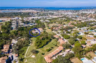 6064 Fairway Ln, Bradenton, FL 34210 - Photo 3