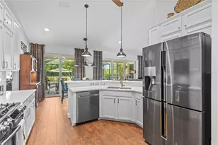 10921 Bluestem Cir, Lakewood Ranch, FL 34202 - Photo 13
