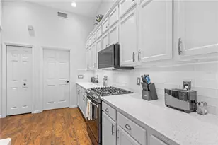 10921 Bluestem Cir, Lakewood Ranch, FL 34202 - Photo 15