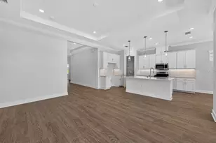 10573 Eclipse St, Sarasota, FL 34241 - Photo 11