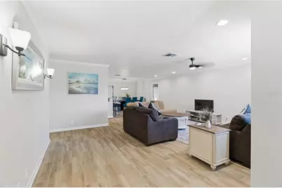 4219 2nd Avenue NE, Bradenton, FL 34208 - Photo 9