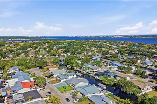 4219 2nd Ave NE, Bradenton, FL 34208 - Photo 3