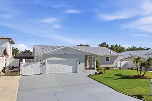 4219 2nd Ave NE, Bradenton, FL 34208 - Photo 5