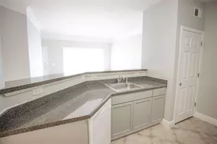 4802 51st Street W, Bradenton, FL 34210 - Photo 7