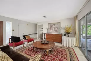 2436 Breakwater Cir, Sarasota, FL 34231 - Photo 7