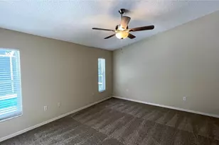 4456 Del Sol Blvd, Sarasota, FL 34243 - Photo 9