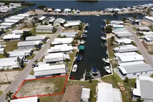 292 Nassau Dr, Palmetto, FL 34221 - Photo 1