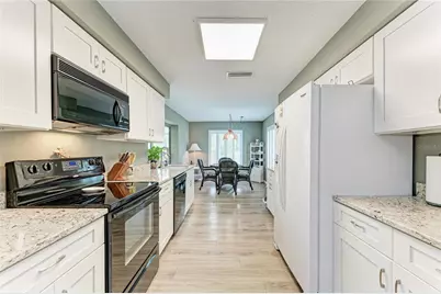 7113 Antigua Place, Sarasota, FL 34231 - Photo 15