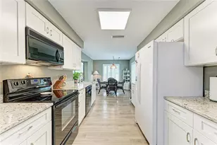 7113 Antigua Pl, Sarasota, FL 34231 - Photo 15