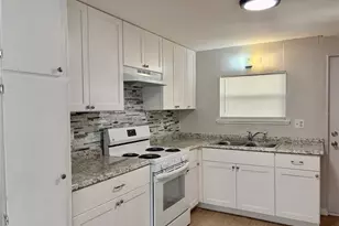3608 16th St W, Bradenton, FL 34205 - Photo 9