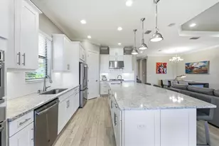 5389 Manchini St, Sarasota, FL 34238 - Photo 7