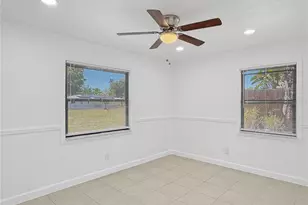 2847 Oak St, Sarasota, FL 34237 - Photo 7