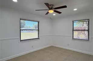 2847 Oak St, Sarasota, FL 34237 - Photo 9