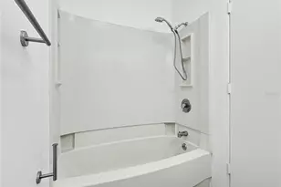2847 Oak St, Sarasota, FL 34237 - Photo 9