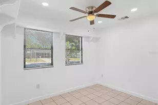 2847 Oak St, Sarasota, FL 34237 - Photo 11
