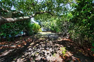 4403 Diamond Cir N, Sarasota, FL 34233 - Photo 63