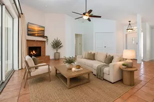 4403 Diamond Cir N, Sarasota, FL 34233 - Photo 9