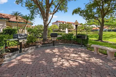 5430 Eagles Point Circle #202, Sarasota, FL 34231 - Photo 37