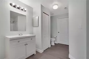 4178 Central Sarasota Pkwy, Sarasota, FL 34238 - Photo 25
