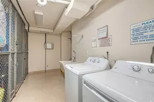 1750 Benjamin Franklin Dr, Sarasota, FL 34236 - Photo 35