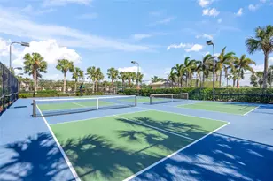 5762 Benevento Dr, Sarasota, FL 34238 - Photo 33