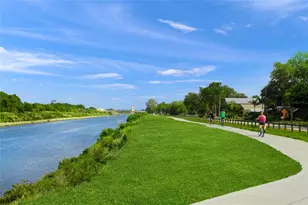5762 Benevento Dr, Sarasota, FL 34238 - Photo 43