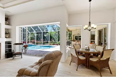 10010 Cherry Hills Avenue Circle, Bradenton, FL 34202 - Photo 15