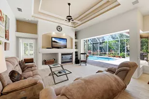10010 Cherry Hills Ave Cir, Bradenton, FL 34202 - Photo 13