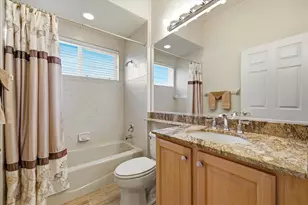 10010 Cherry Hills Ave Cir, Bradenton, FL 34202 - Photo 27