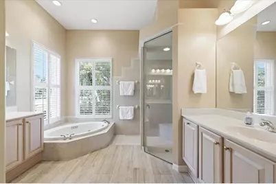 10010 Cherry Hills Avenue Circle, Bradenton, FL 34202 - Photo 21