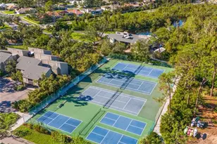 754 Pine Run Dr, Osprey, FL 34229 - Photo 3