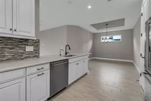 4755 Motta Ct, Bradenton, FL 34211 - Photo 15
