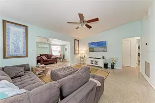 2564 Wood St, Sarasota, FL 34237 - Photo 5