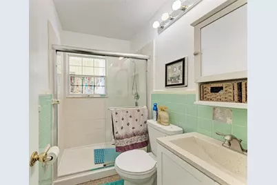 2564 Wood Street, Sarasota, FL 34237 - Photo 21