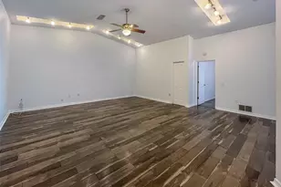 3957 Proctor Rd, Sarasota, FL 34233 - Photo 3