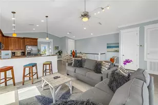 105 4th St S, Bradenton Beach, FL 34217 - Photo 13