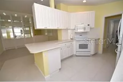 8004 Camminare Drive, Sarasota, FL 34238 - Photo 5