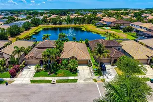 5587 Foxtail Palm Ln, Sarasota, FL 34233 - Photo 7