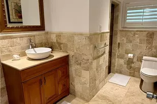 1257 Tree Bay Ln, Sarasota, FL 34242 - Photo 13
