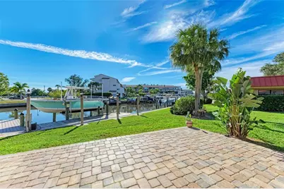 9409 Catalina Drive, Bradenton, FL 34210 - Photo 35