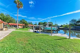9409 Catalina Dr, Bradenton, FL 34210 - Photo 49